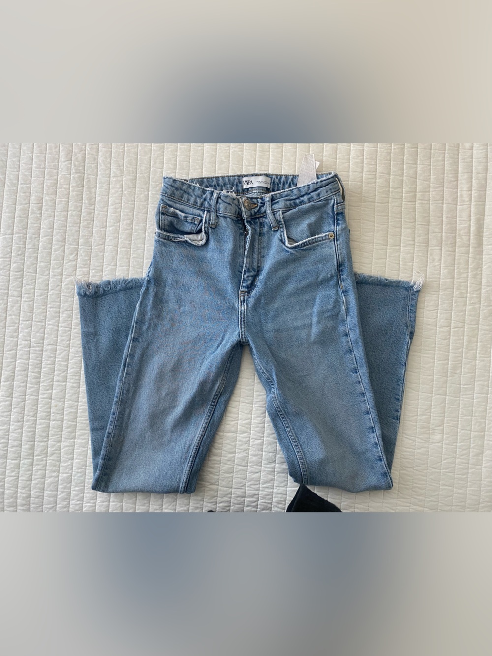 Zara Light Blue Cropped Ankle Jeans